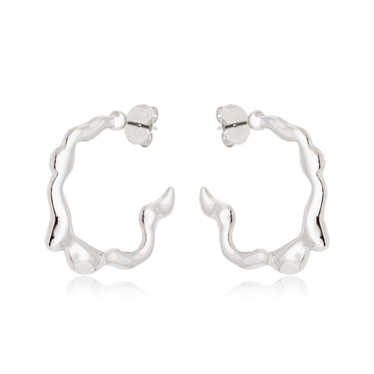 Brinco Argola Ondulada Banho Ródio Branco LLucy 