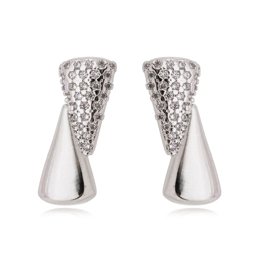 Brinco Triângulos Cravejados Microzirconias Banho Ródio Branco LLucy 